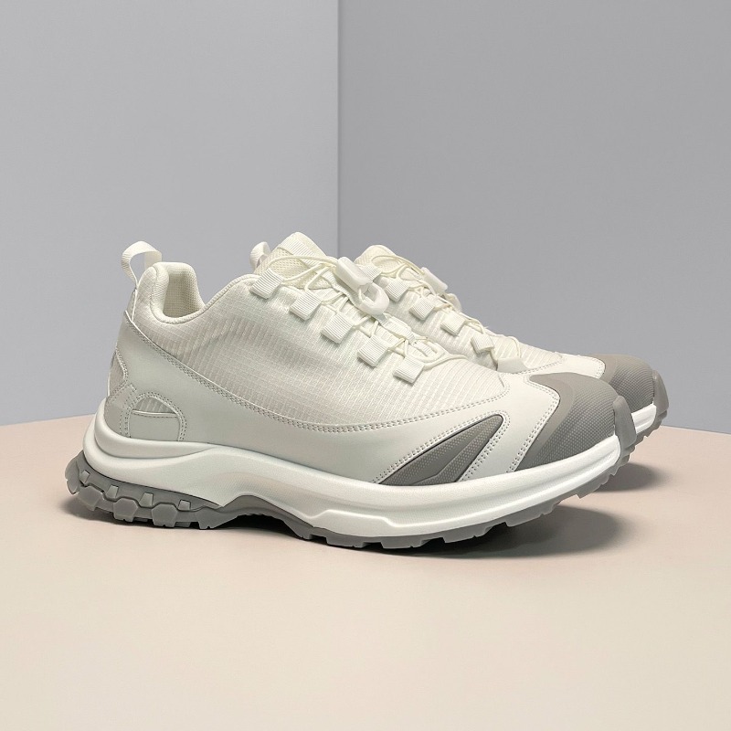 Anti Slip Trail Running Sneakers - Sepatu Pria Terbaru 2026 Sepatu Olahraga