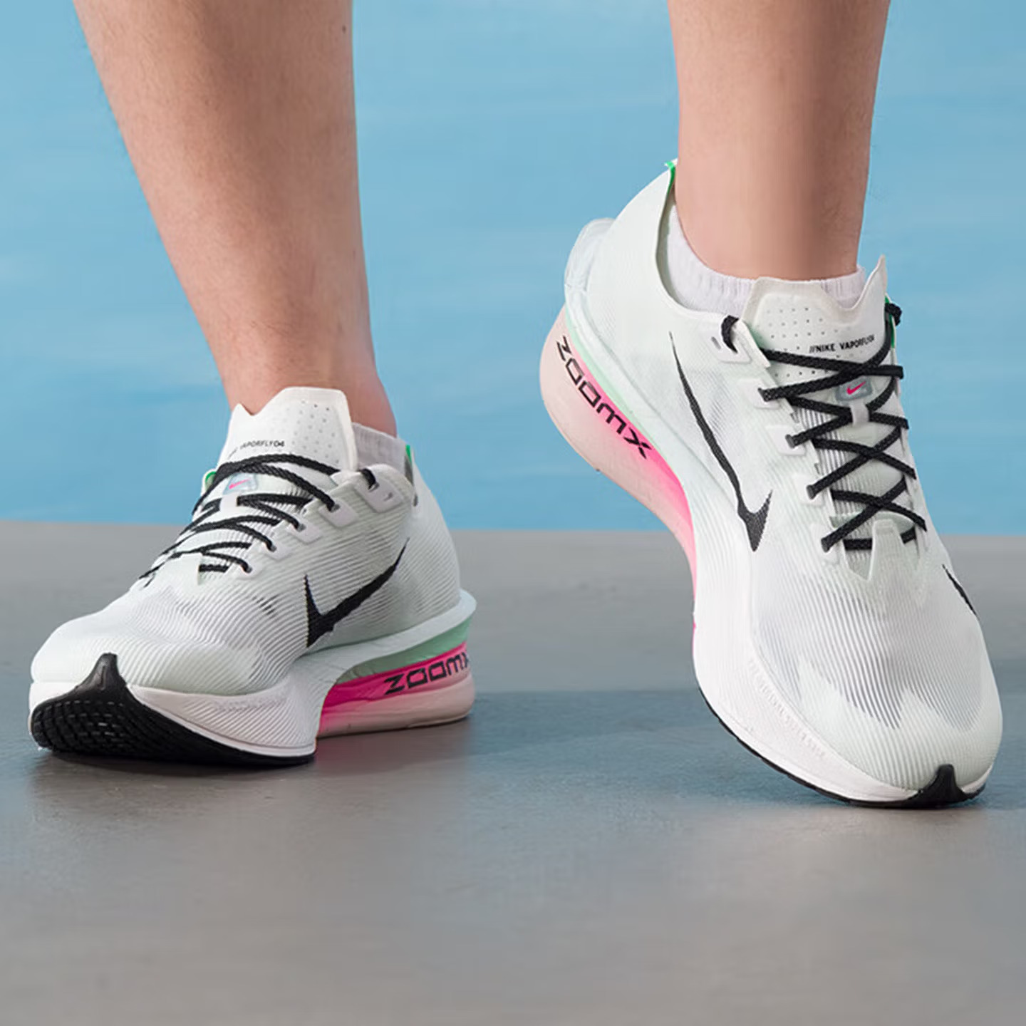 NIKE VAPORFLY 4 Sepatu Lari Pr - Lightweight Road Running Shoes ulasan dan harga