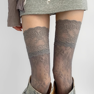 1 Pasang Kaus Kaki Wanita di A - Boots ulasan dan harga